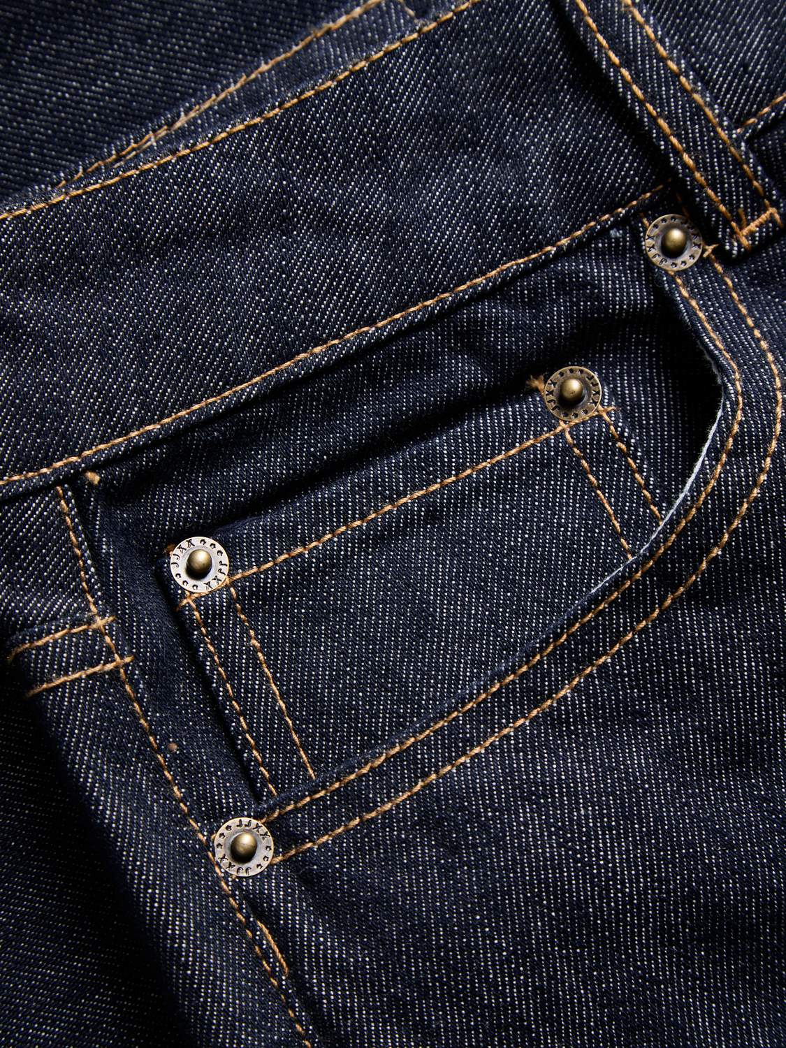 model_shot-detail